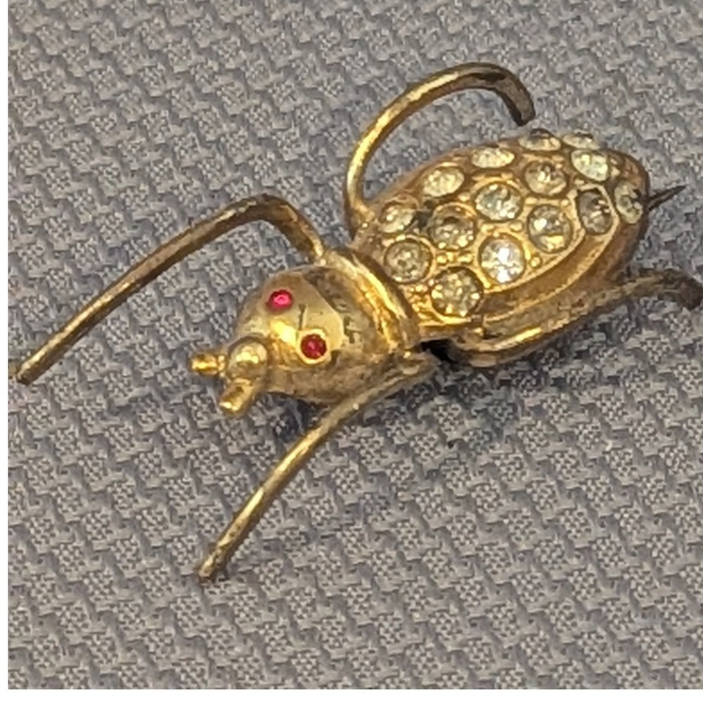 VTG Gold Tone Beetle Spider Insect Brooch Clear Pavé Rhinestones Unique Edgy